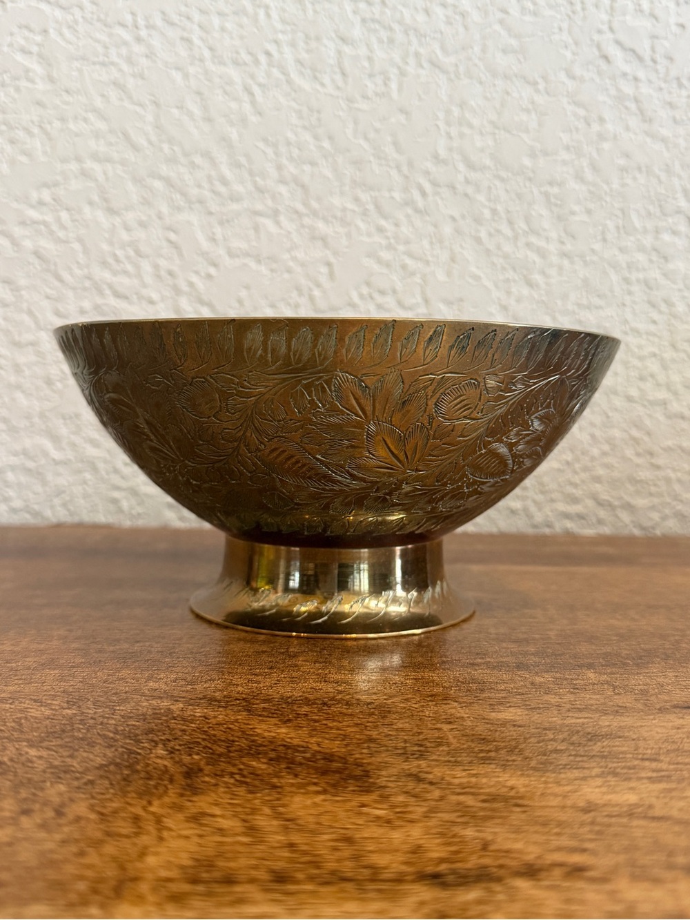 Vtg Hand Etched Brass Pedestal Bowl Leaf India 8" Trinket Dish Patina MCM Floral
